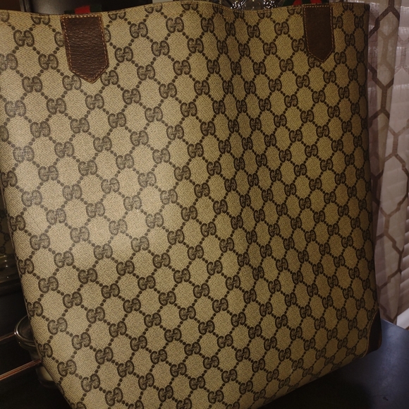 Gucci tote well kept condition - Picture 3 of 15